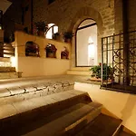 Sorella Luna Hotell 3*