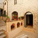 Sorella Luna Hotel