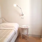 Sorella Luna 3*