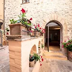 Sorella Luna 3* Assisi