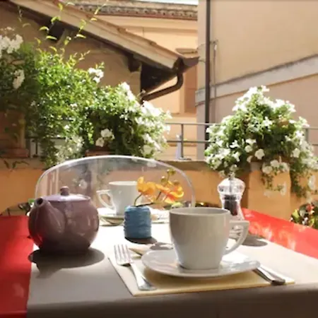 Sorella Luna Hotel