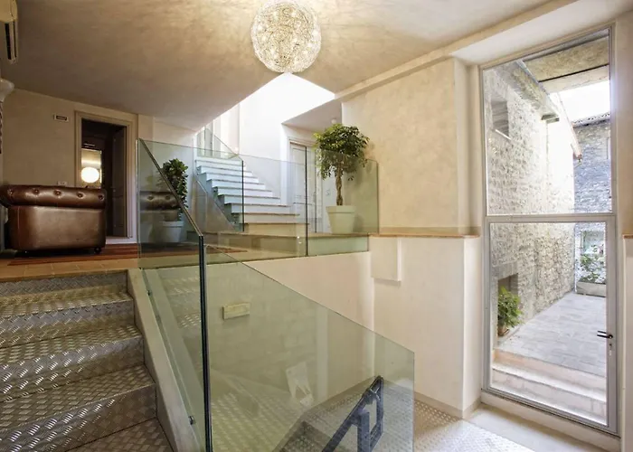 Sorella Luna Hotel 3*