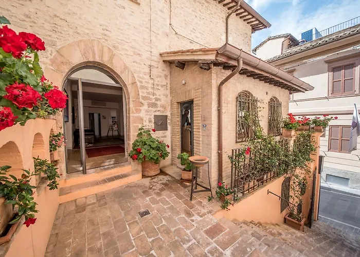 Hotel Sorella Luna Assisi