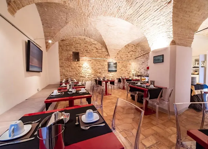 Sorella Luna Hotel 3*